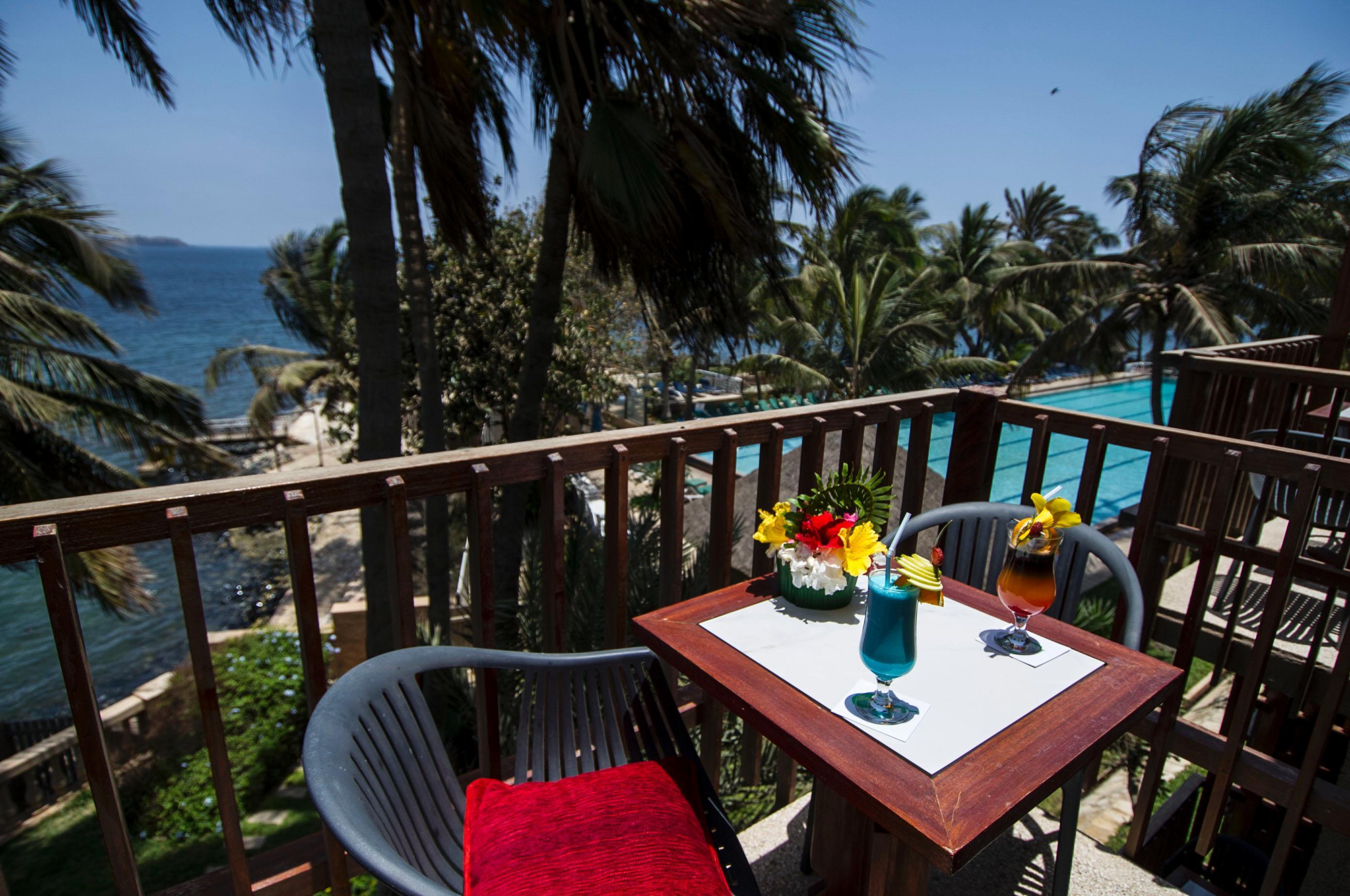 Hotel Jardin Savana Dakar Exterior photo
